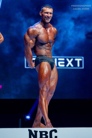 CLASSIC PHYSIQUE +178